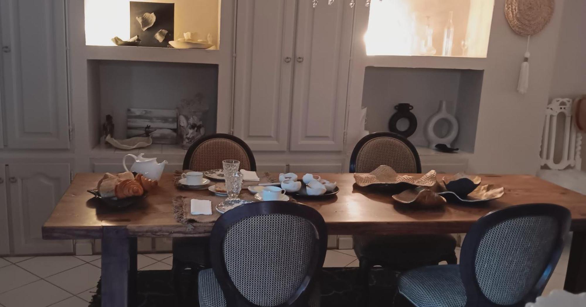 La Maison Perchee Aigues-Mortes Eksteriør billede